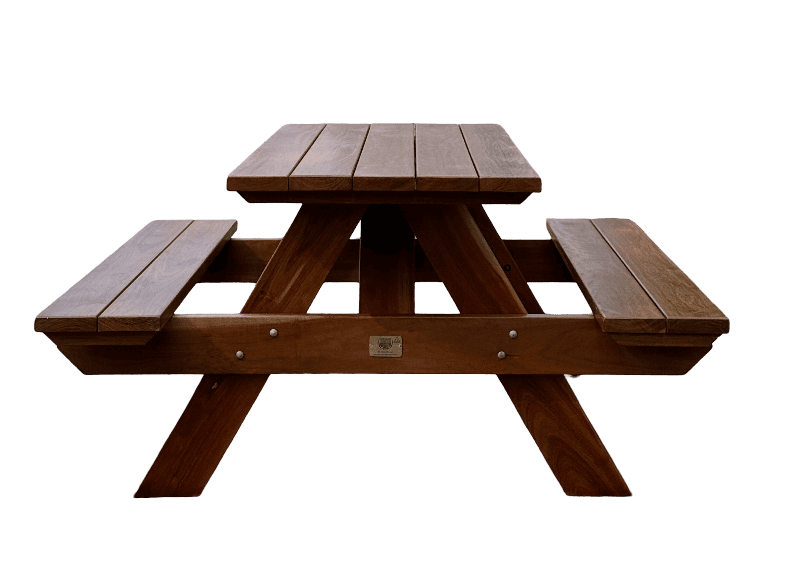 Caring for your outdoor furniture, season by season